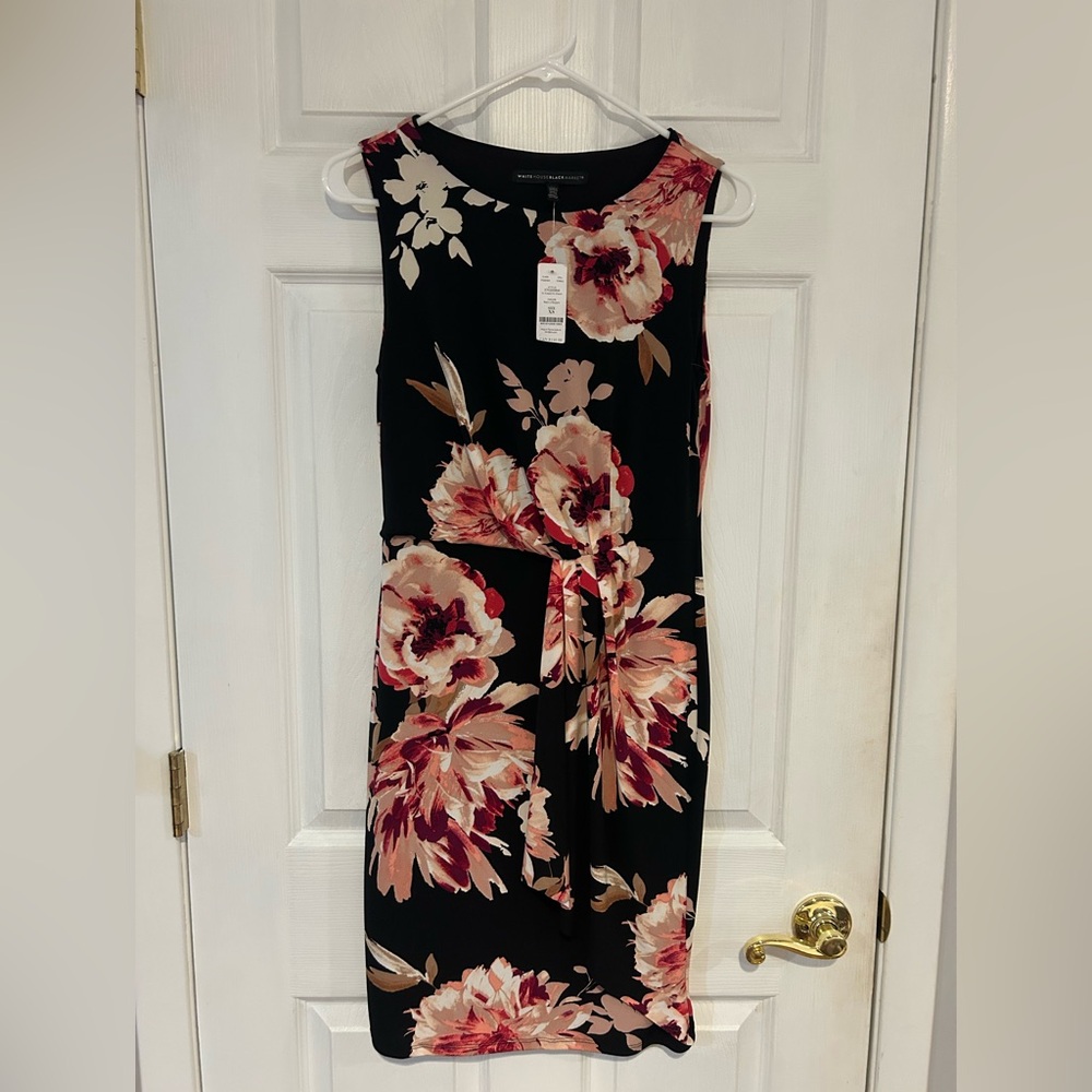 White House Black Market NWT Sleeveless Floral Sheath Dress XS